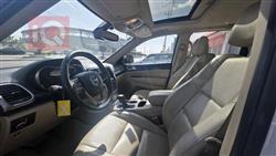 جیپ گراند شیرۆکی